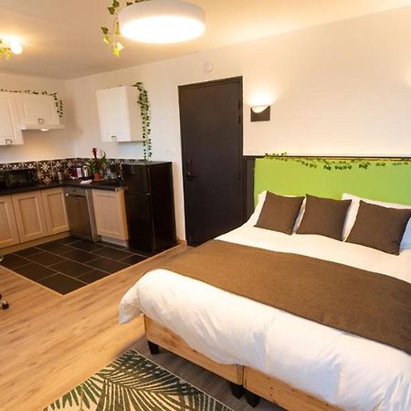 Les Suites Fénelon Le Cateau-Cambresis Extérieur photo