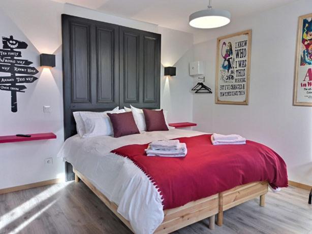 Les Suites Fénelon Le Cateau-Cambresis Extérieur photo